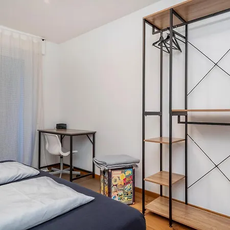 Kairos Apartment *